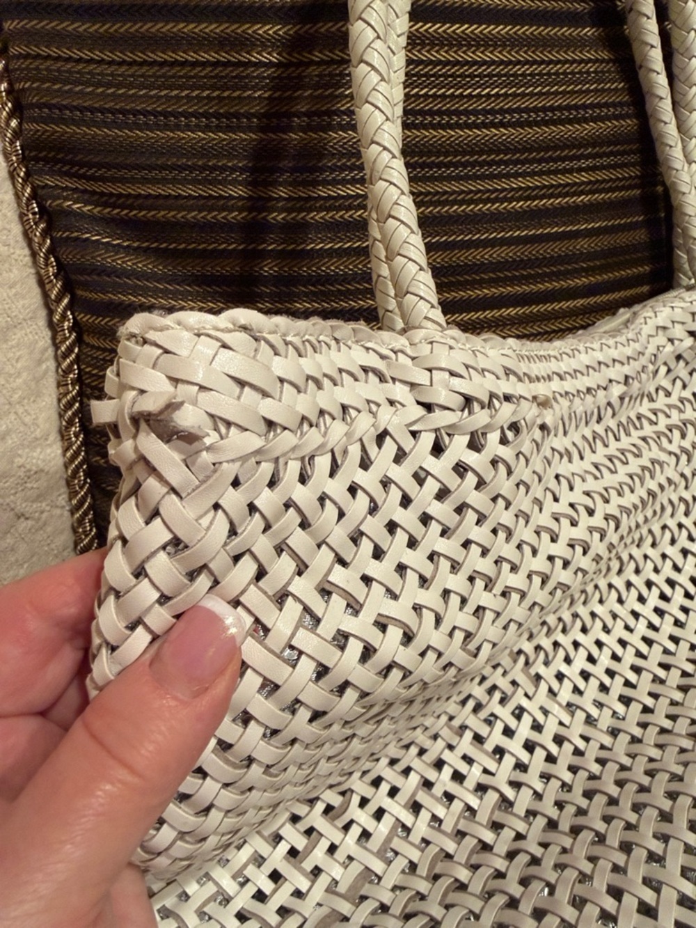 Cache Vintage Woven Leather Tote Bag in White and Silver - Picture 11 of 15